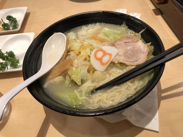 日本の野菜ラーメン